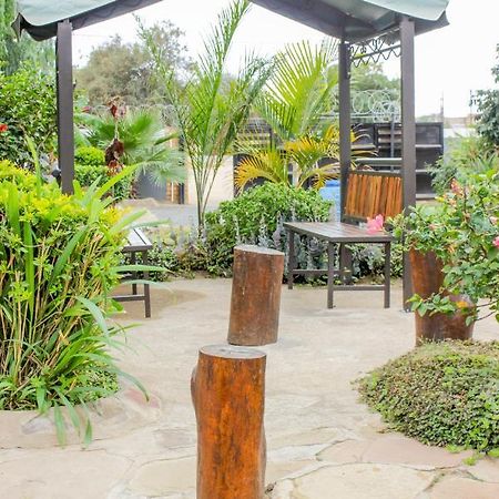 Motseleng Guest House Palapye Екстер'єр фото
